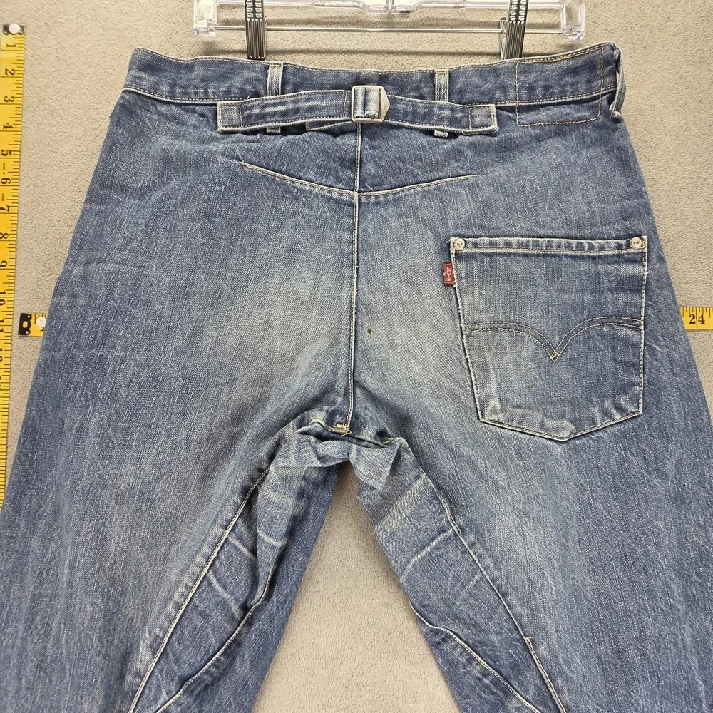 VTG Levis Engineered Jeans Mens Blue Buckle Back Twisted One Pocket Fits 32x32